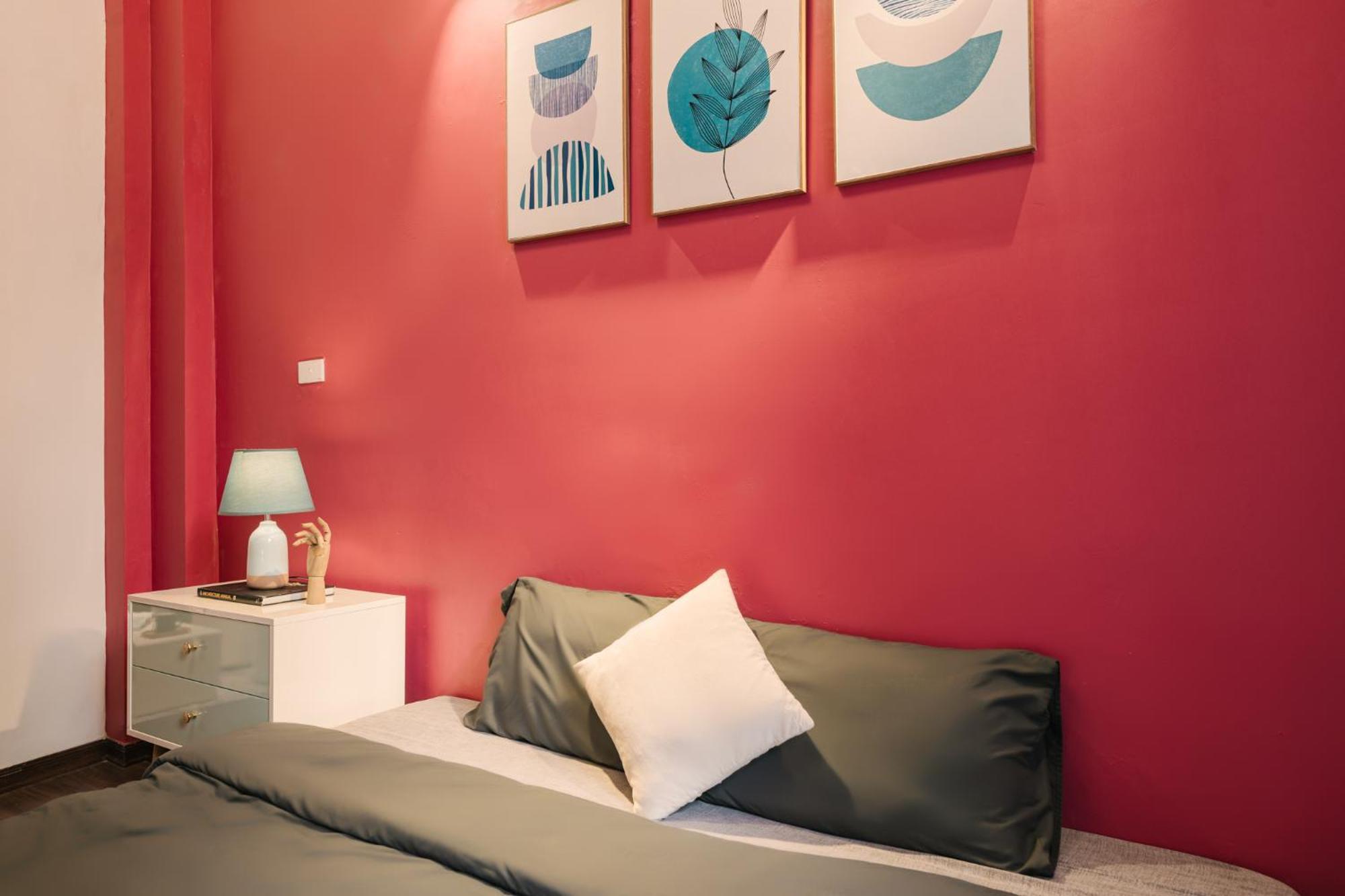 Full House For Rent With 2 Bedrooms In Center Of Hanoi's Old Quarter Suitable For Family *